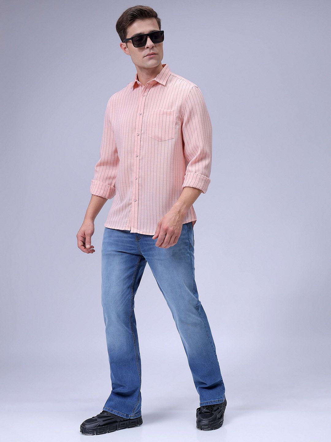 The Indian Garage Co Men Slim Fit Spread Collar Vertical Striped Casual Shirt
