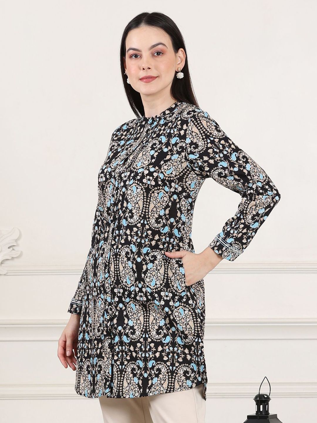 W Mandarin Collar Embroidered Tunic