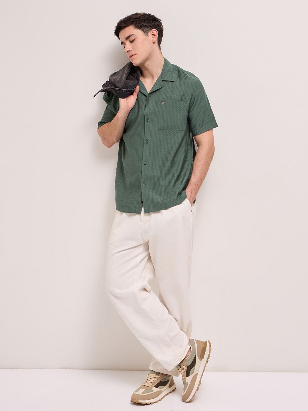 THE BEAR HOUSE Cuban Collar Textured Casual Shirt