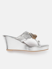 House of Pataudi Open-Toe Woven Design Wedge Heels with Tassels