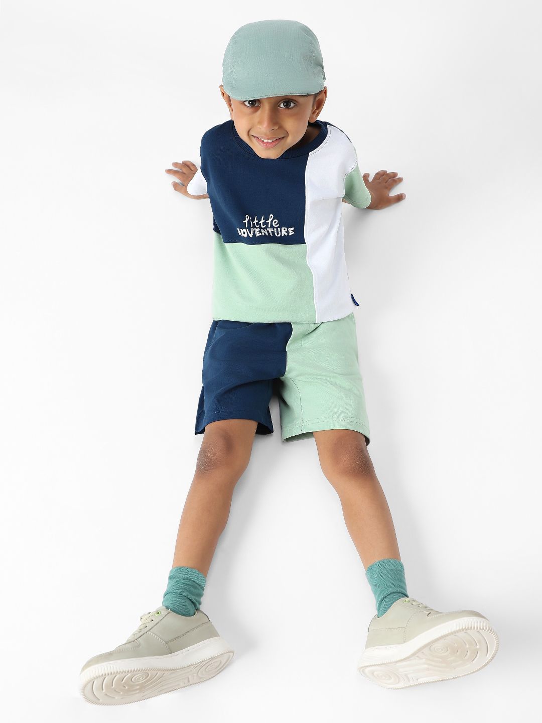 Nauti Nati Boys Colourblocked T-shirt with Shorts