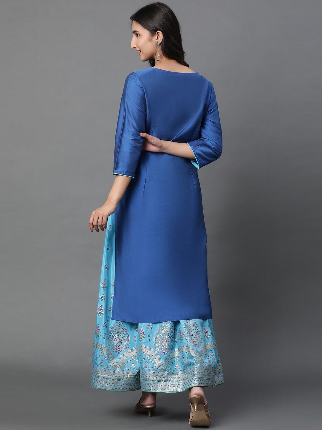 AURELIA Women Geometric Thread Work Kurta