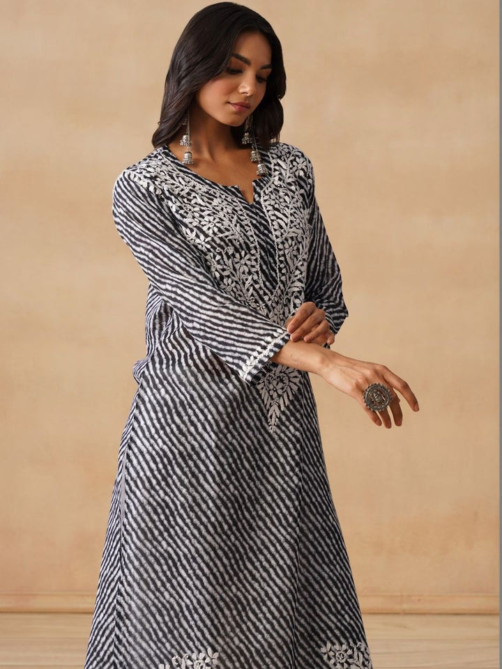 Rumah Wanita Chikankari Bercetak Chikankari Kurta