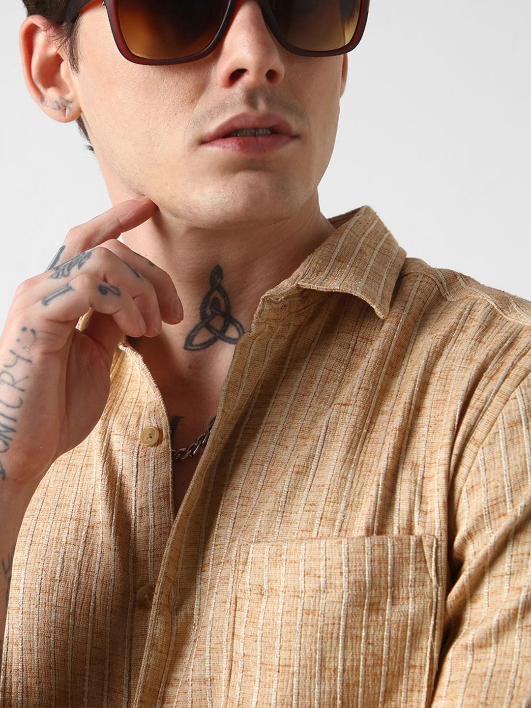 VASTRADO Men Classic Slim Fit Opaque Striped Casual Shirt