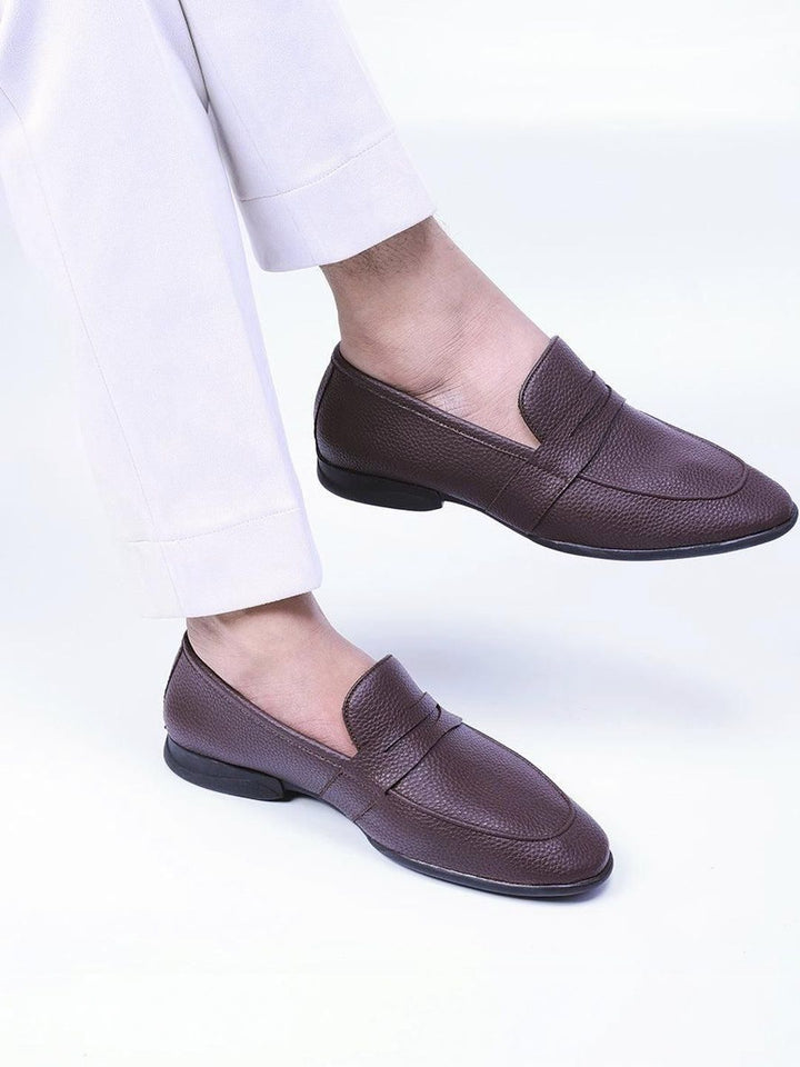MONKSTORY Men Brown PU Loafers
