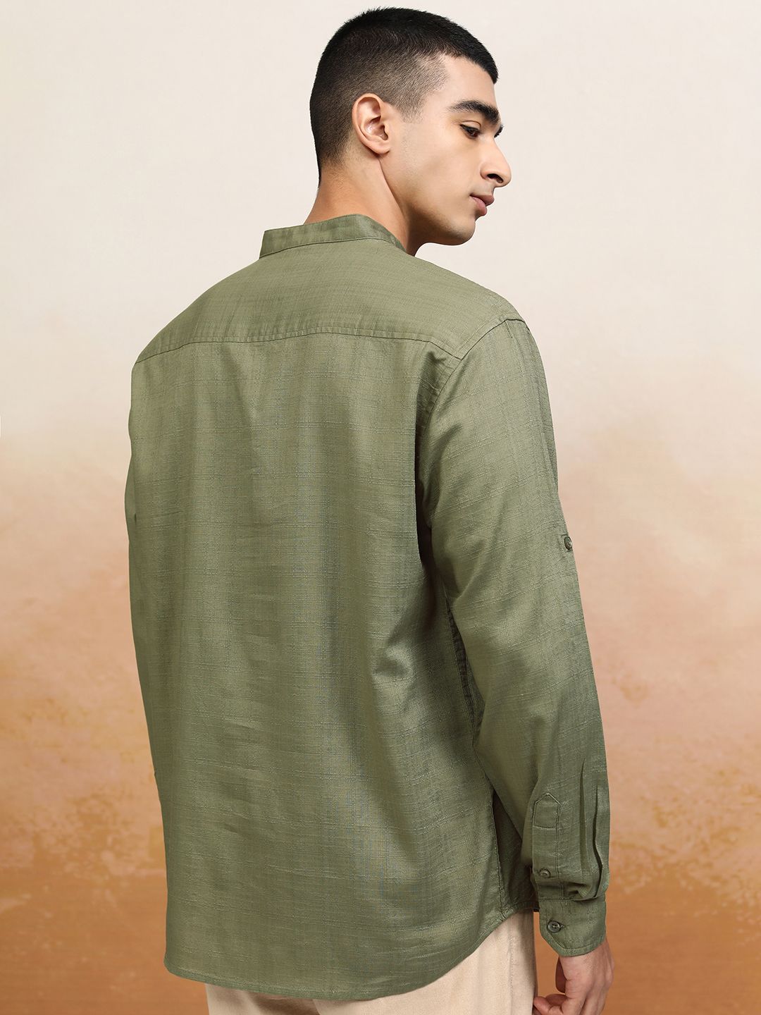 HIGHLANDER Men Olive Dobby Textured Solid Mandarin Collar Roll Up Sleeve Relaxed Shirt