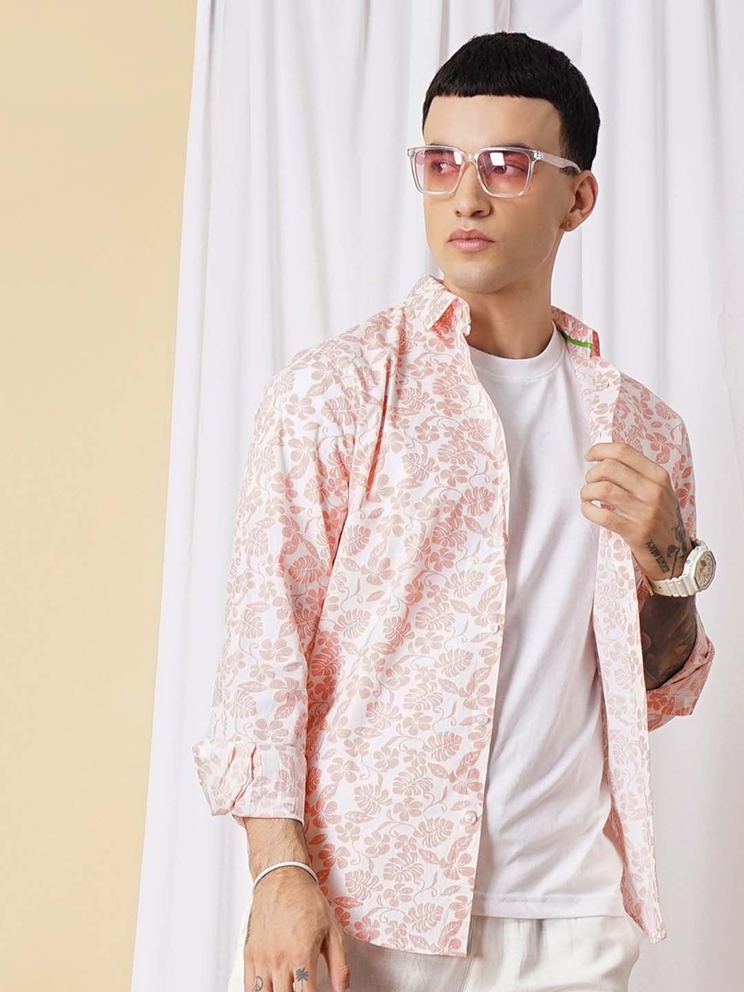 The Indian Garage Co Men White & Peach-Coloured Floral Printed Casual Shirt