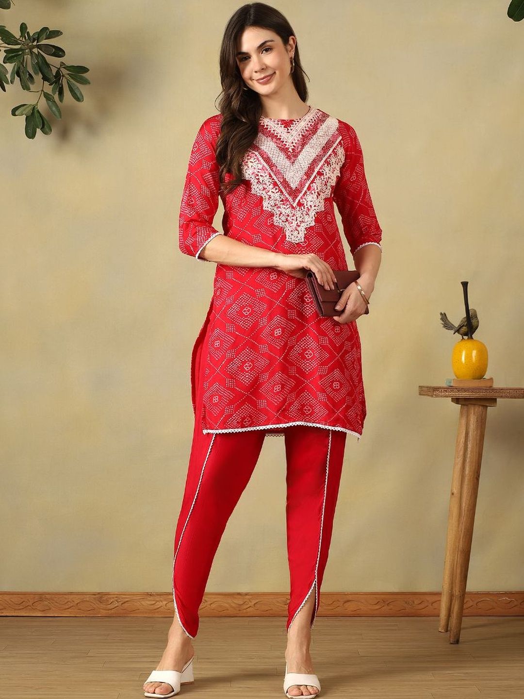 Mamicha Women Ethnic Motifs Printed Regular Thread Work Kurti with Dhoti Pants