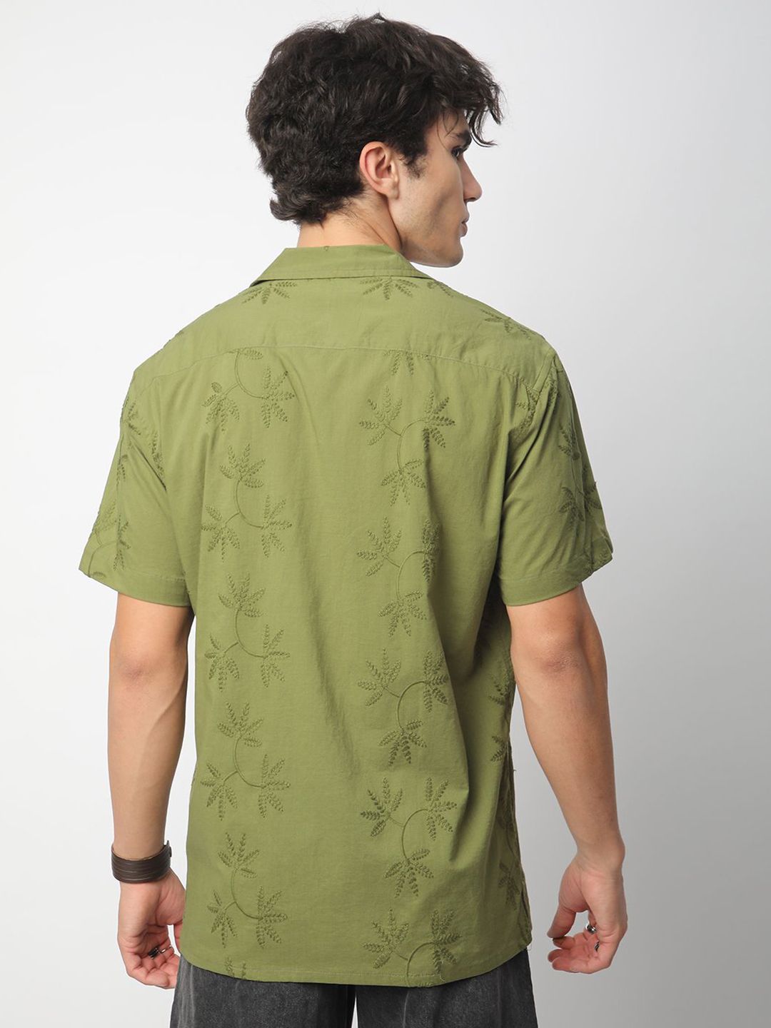 VASTRADO Men Classic Cuban Collar Floral Printed Cotton Oversized Casual Shirt
