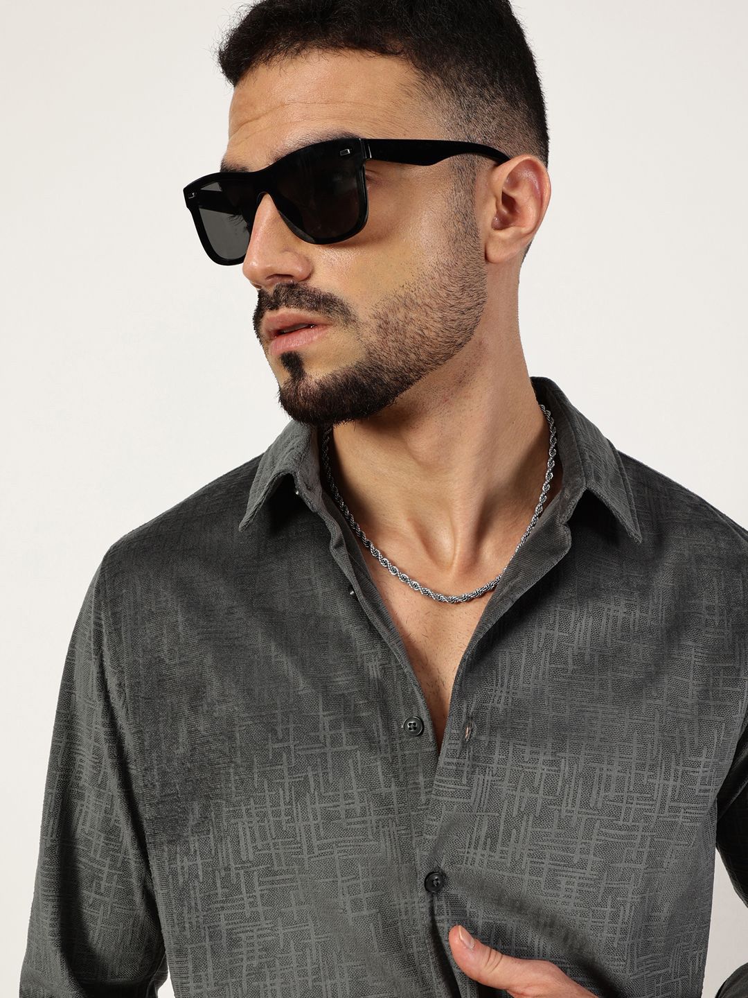 Thomas Scott Men Premium Spread Collar Textured Slim Fit Casual Shirt