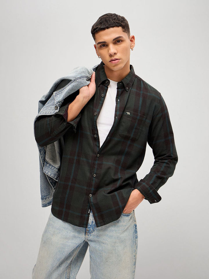 THE BEAR HOUSE Men Button-Down Collar Checked Cotton Slim Fit Casual Shirt