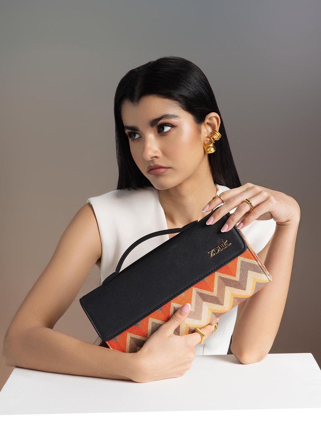 ZOUK Rhea Kapoor Tidal Wave Textured Water Resistant Jute Envelope Clutch