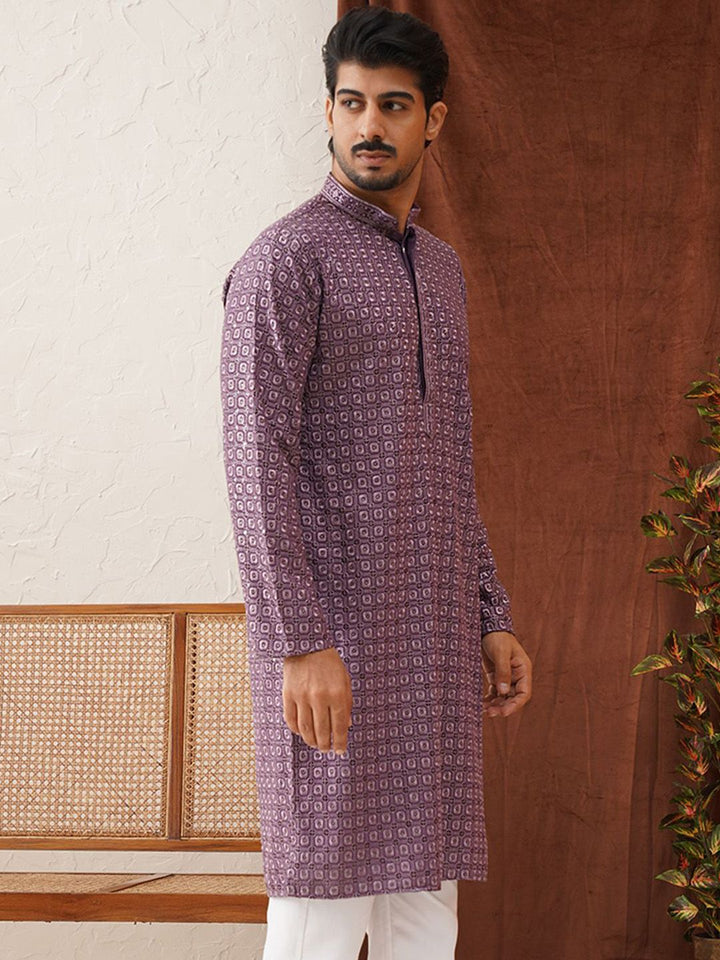Jompers Men Geometric Embroidered Sequinned Kurta