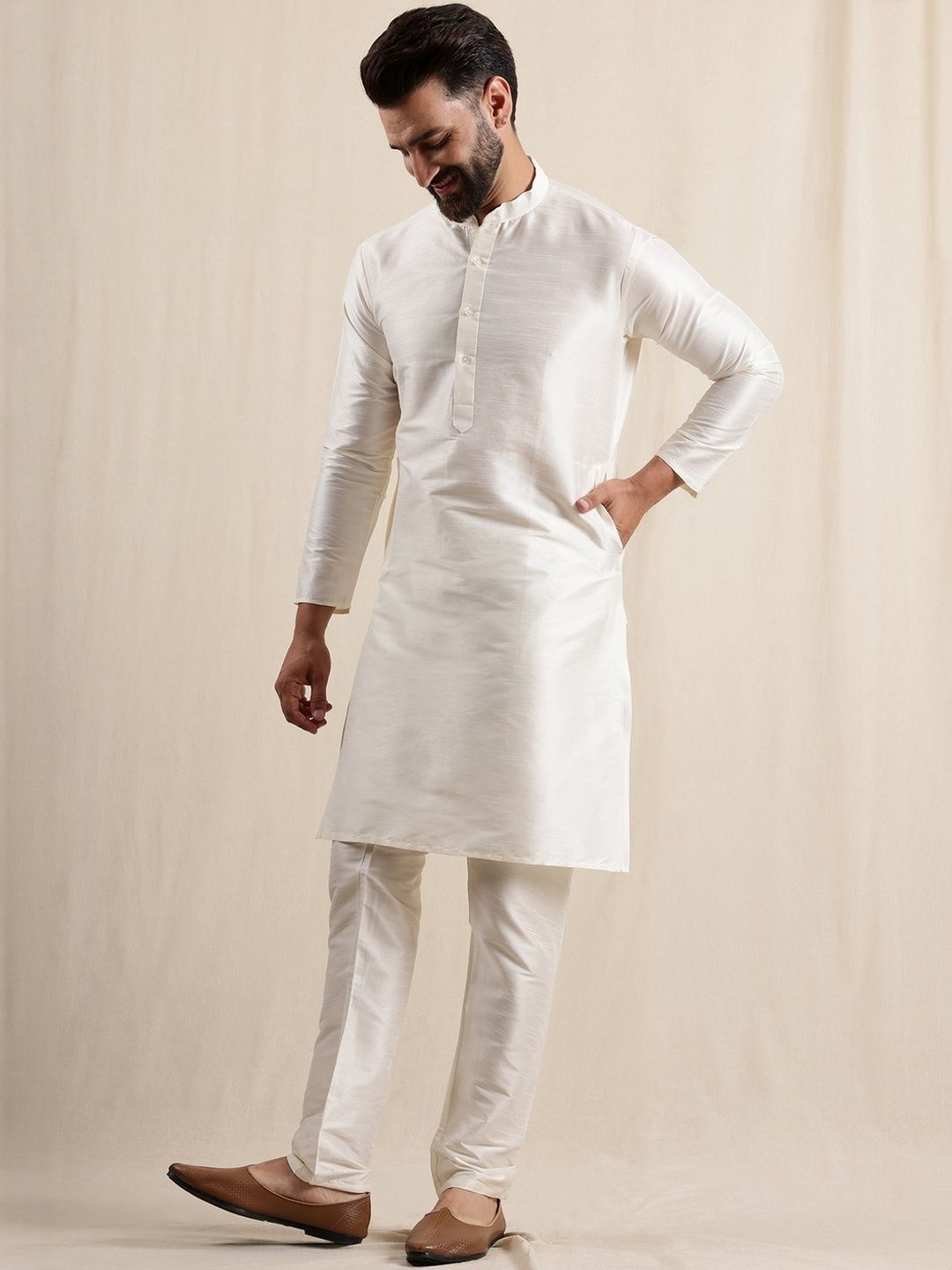 Anouk Men's Silk Blend Cream Kurta Pyjama With Woven Design Green Nehru Jacket
