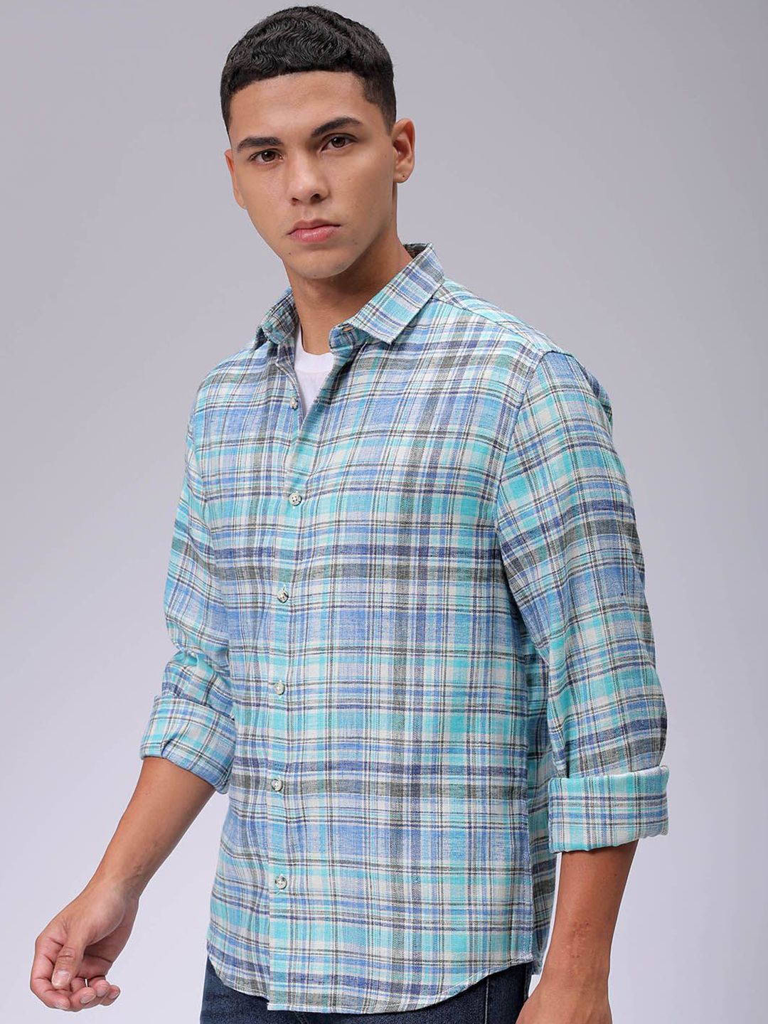 The Indian Garage Co Men Slim Fit Opaque Checked Casual Shirt