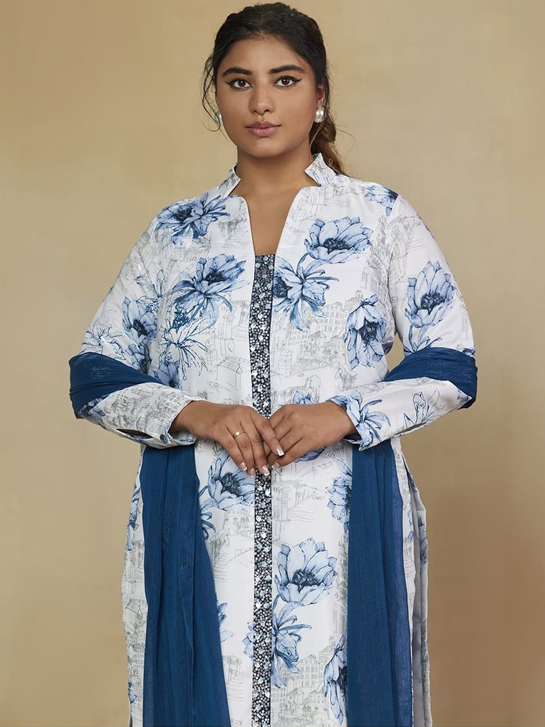 Mamicha Printed v-Neck Kurta Set