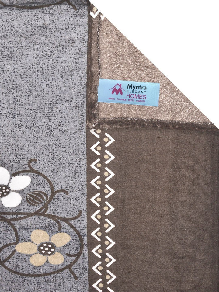 Myntra Elegant Homes Brown & Cream Bulu Bunga 300 TC Cadar Bujang dengan 1 Sarung Bantal