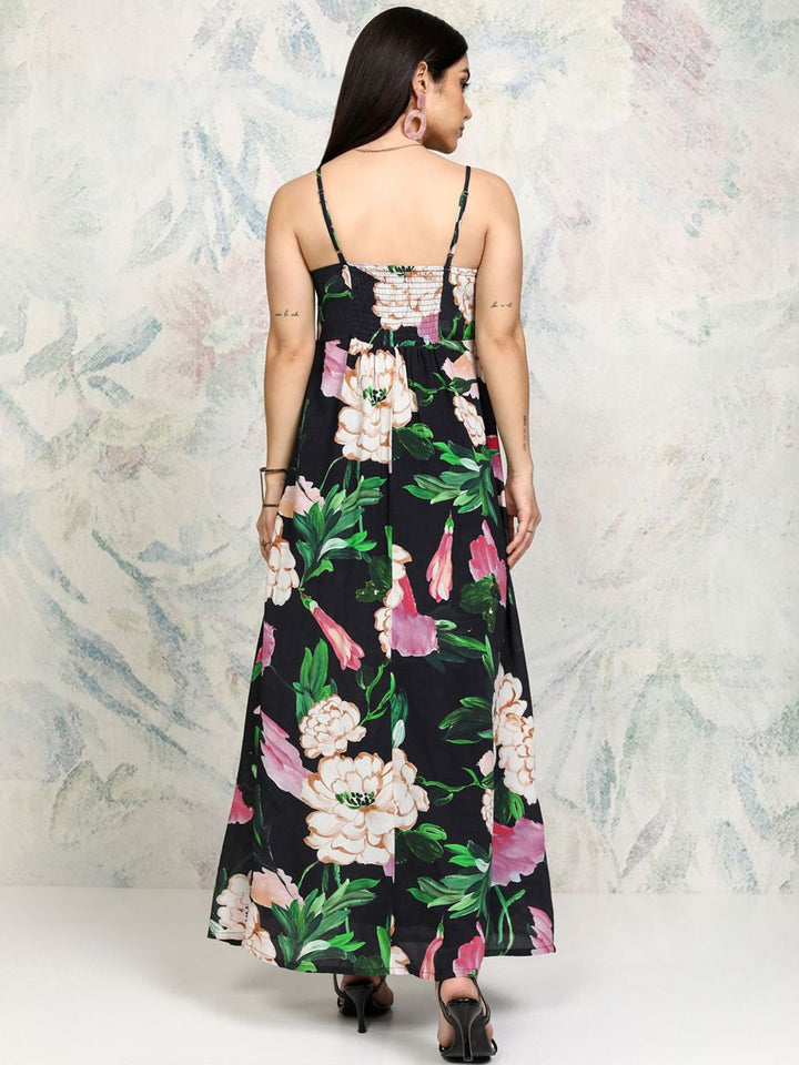Vishudh Women Floral Printed Empire Maxi Dress