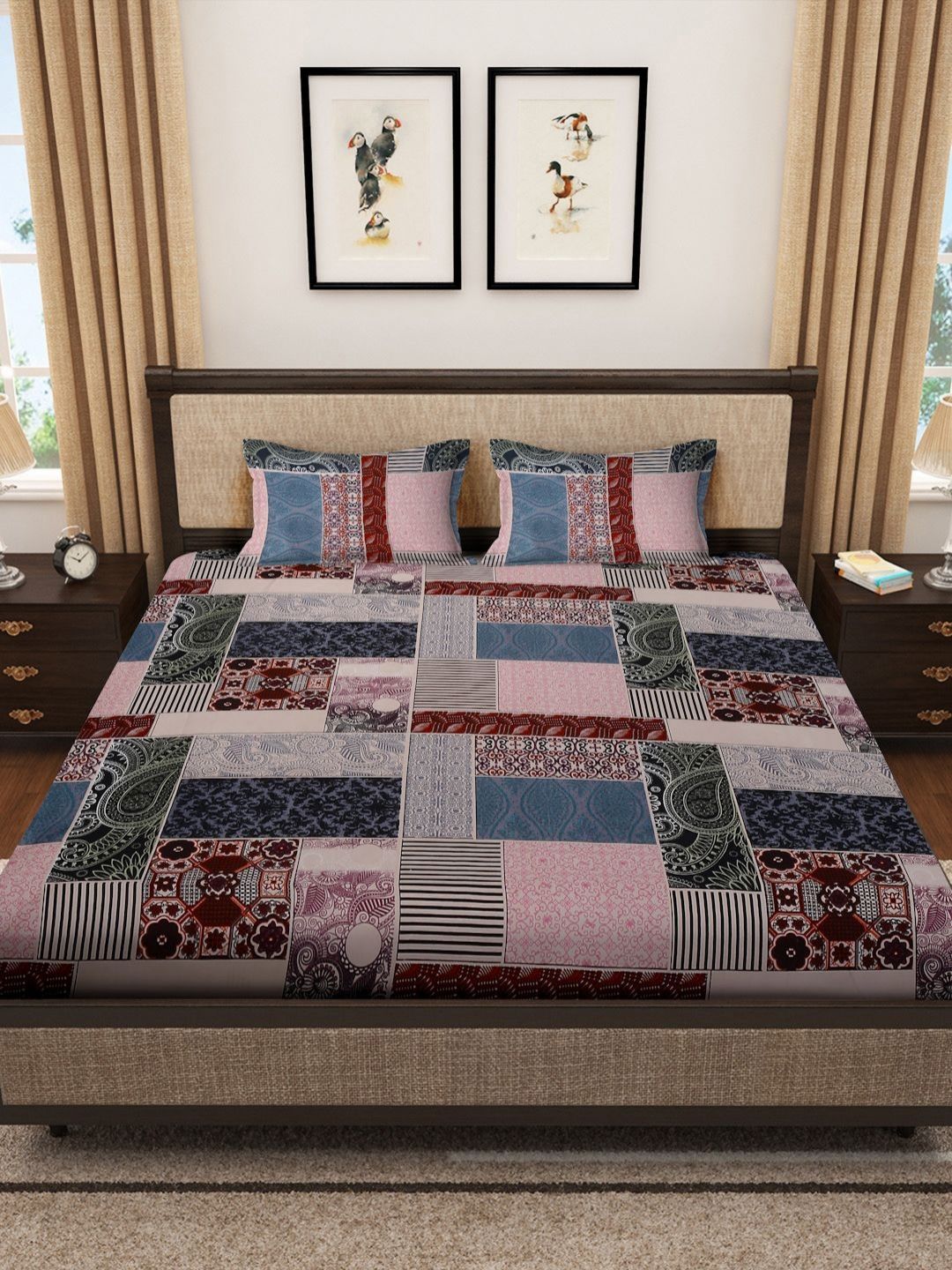 Myntra Elegant Homes Hitam & Putih Bercetak Set Cadar King 300 TC 2.50 m x 2.20m