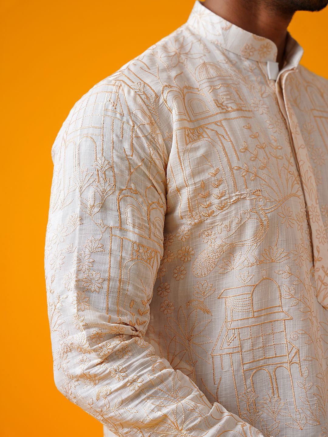 SOJANYA Ethnic Motifs Embroidered Mandarin Collar Thread Work Straight Kurtas