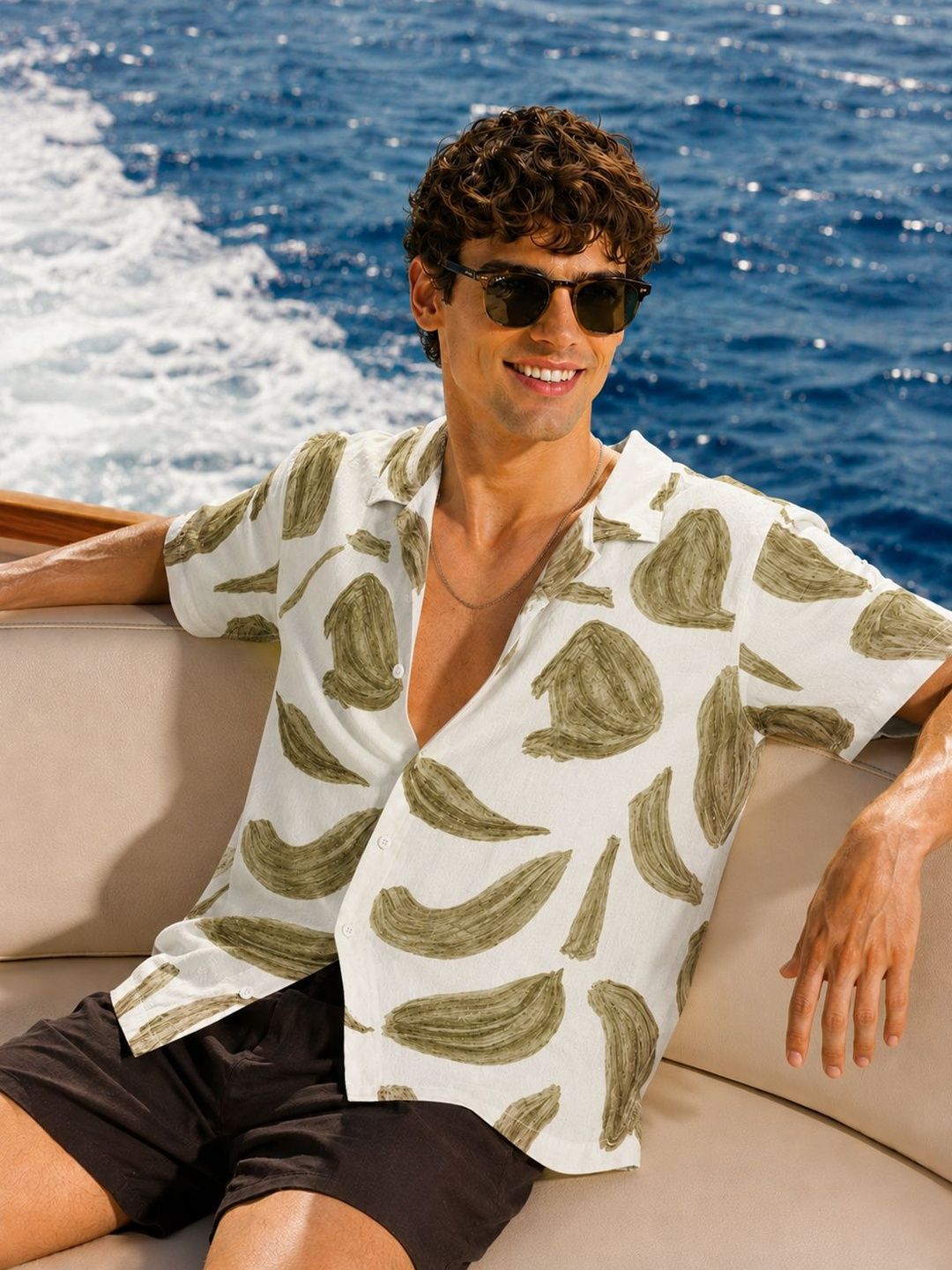 ADRO Men Relaxed Printed Casual Shirt