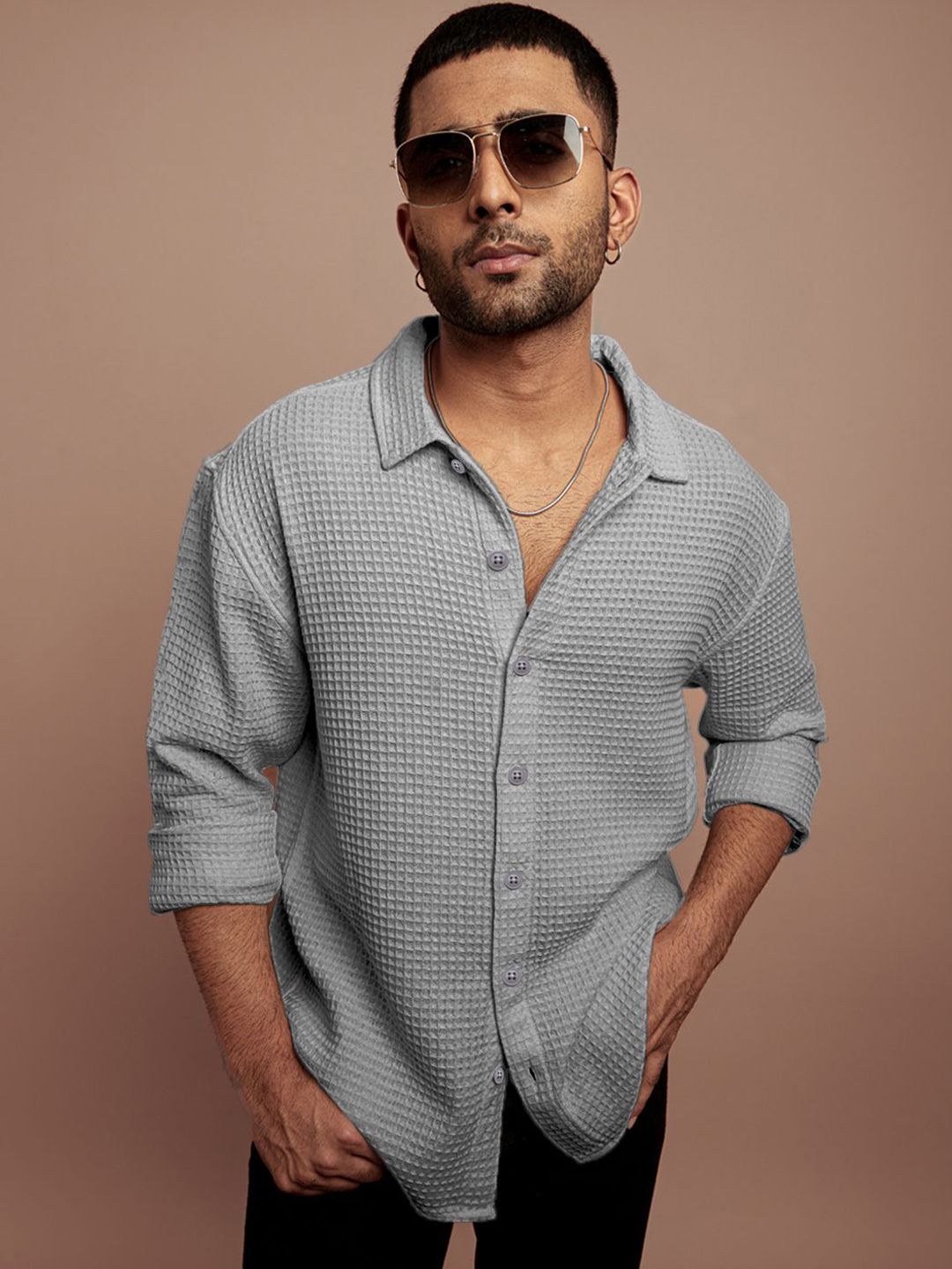 Powerlook Men Spread Collar Textured Solid Cotton Canvas Casual Shirt
