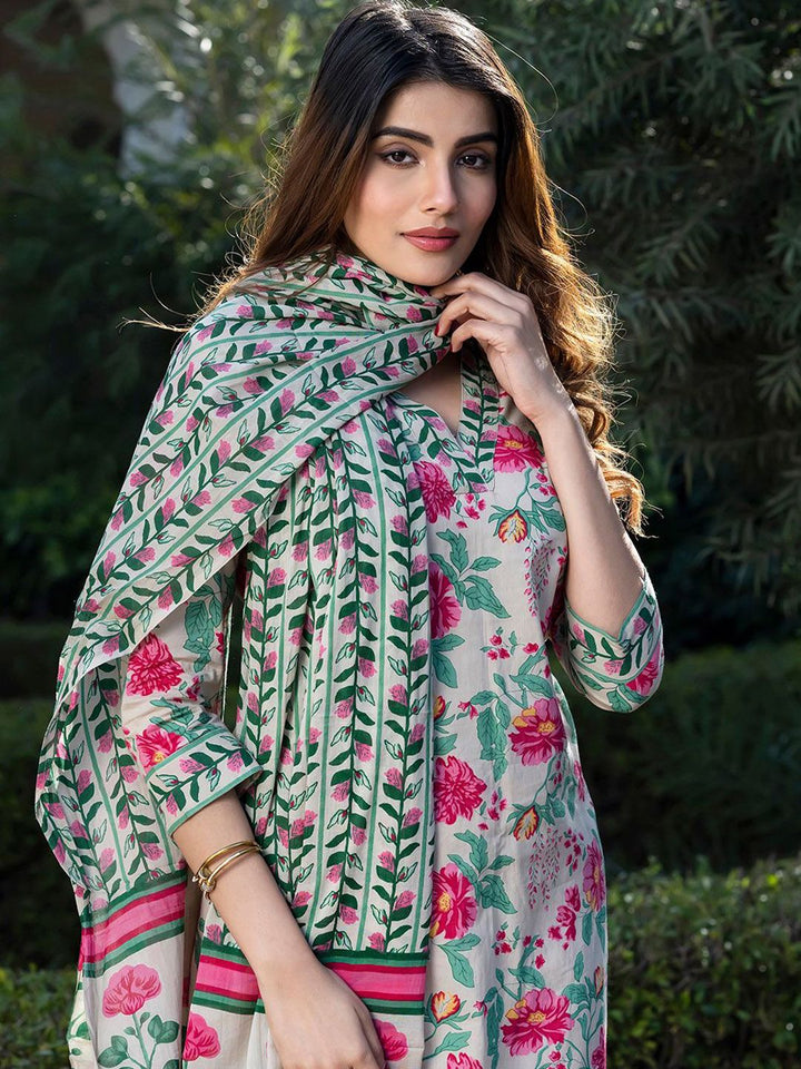 Kalini Wanita Floral Dicetak Kurta Kapas Tulen Biasa Dengan Seluar & Dengan Dupatta
