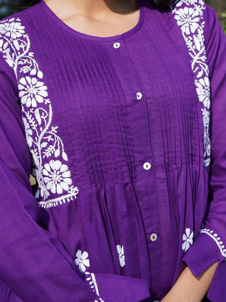 HOUSE OF KARI Floral Embroidered Round Neck Chikankari Pure Cotton Short Kurta