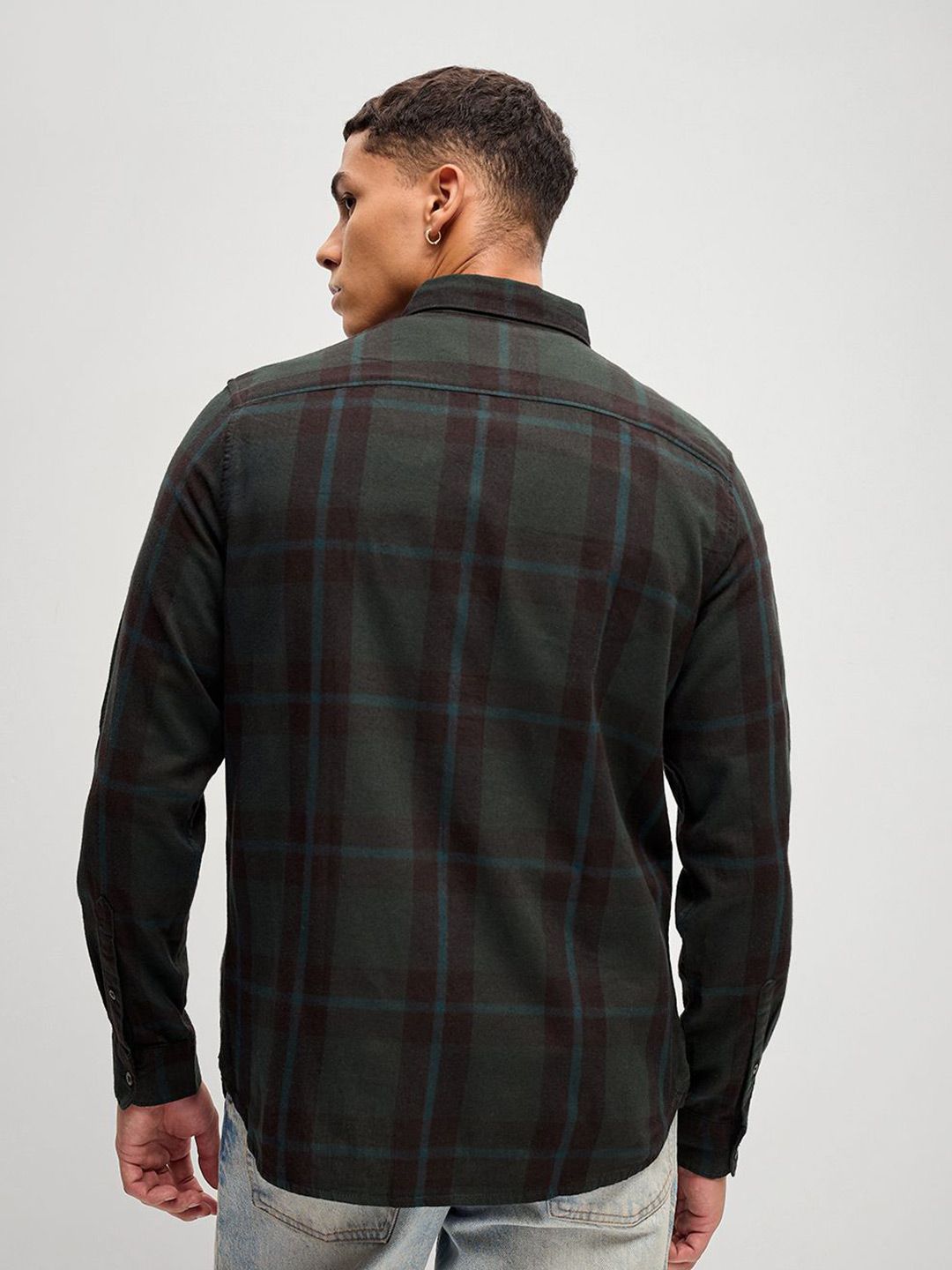 THE BEAR HOUSE Men Button-Down Collar Checked Cotton Slim Fit Casual Shirt