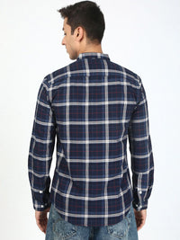 Bene Kleed Men Tartan Checked Spread Collar Cotton Casual Shirt