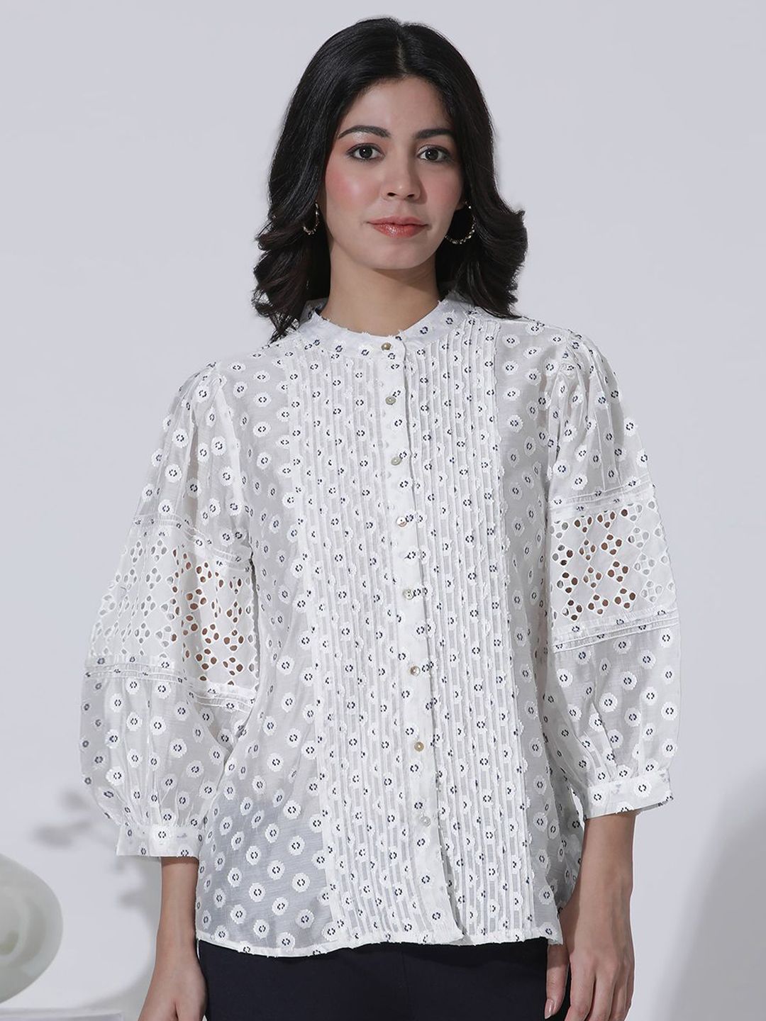 W Geometric Print Mandarin Collar Puff Sleeve Shirt Style Top
