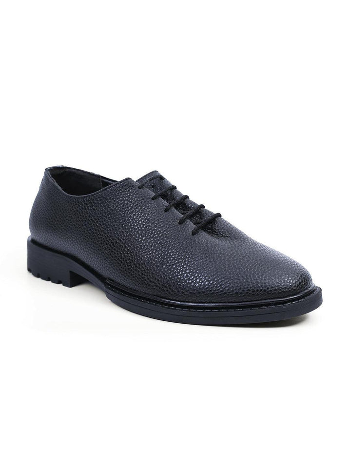 MONKSTORY Men Black Pebble Grain Textured Hybrid Slip-On Formal Shoes