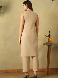 Mamicha Women Regular Thread Work Pure Cotton Kurta with Trousers