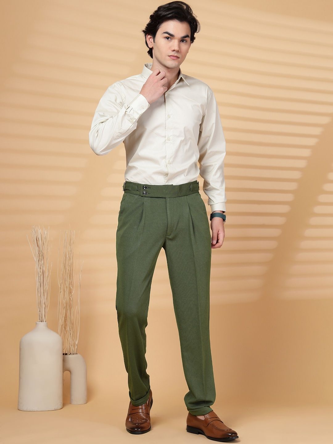 KLOTTHE Men Olive Lycra Formal Formal Trousers