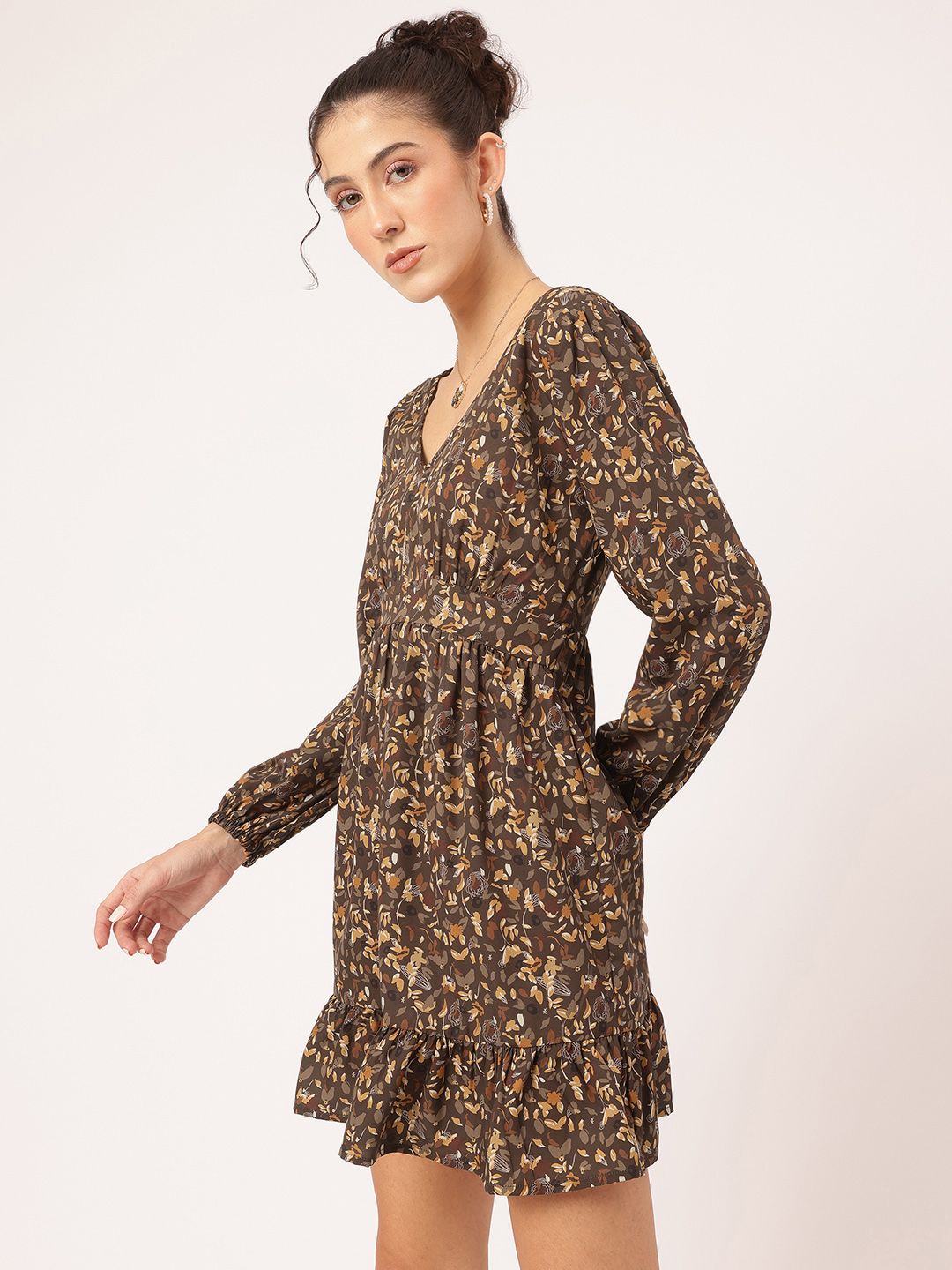 DressBerry Soft & Sassy Puff Sleeve Floral Printed Empire Mini Dress