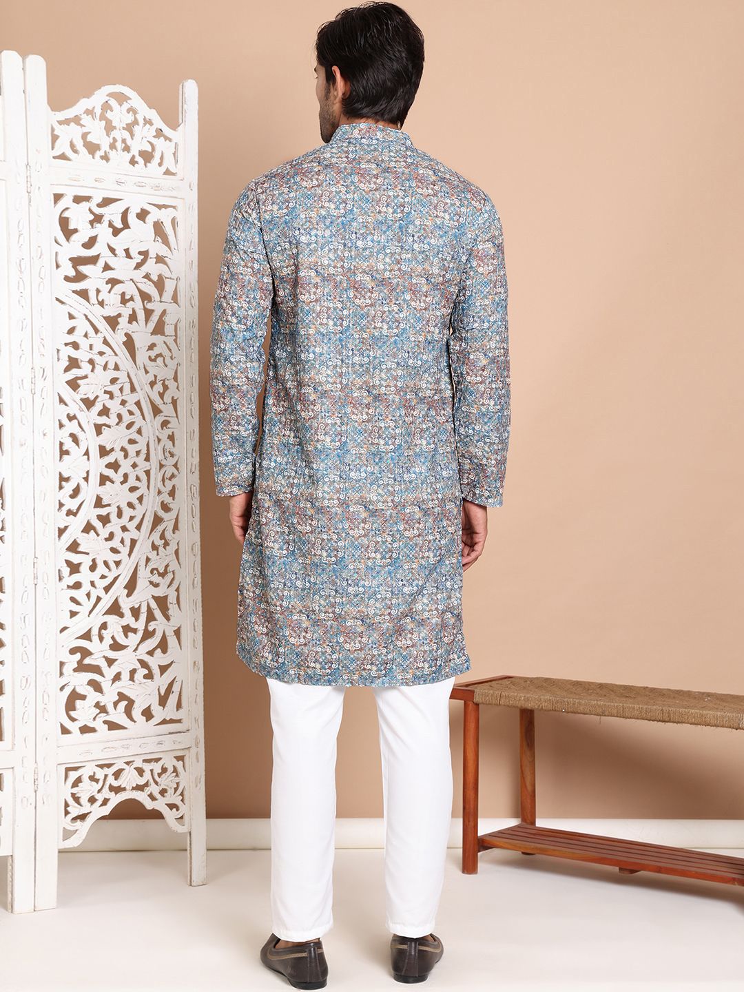 Jompers Men Floral Printed Regular Thread Work Pure Cotton Kurta with Pyjamas