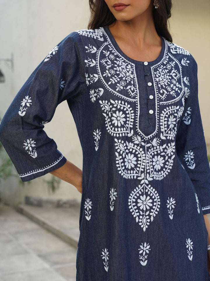 Rumah Wanita Chikankari Kurta Chikankari