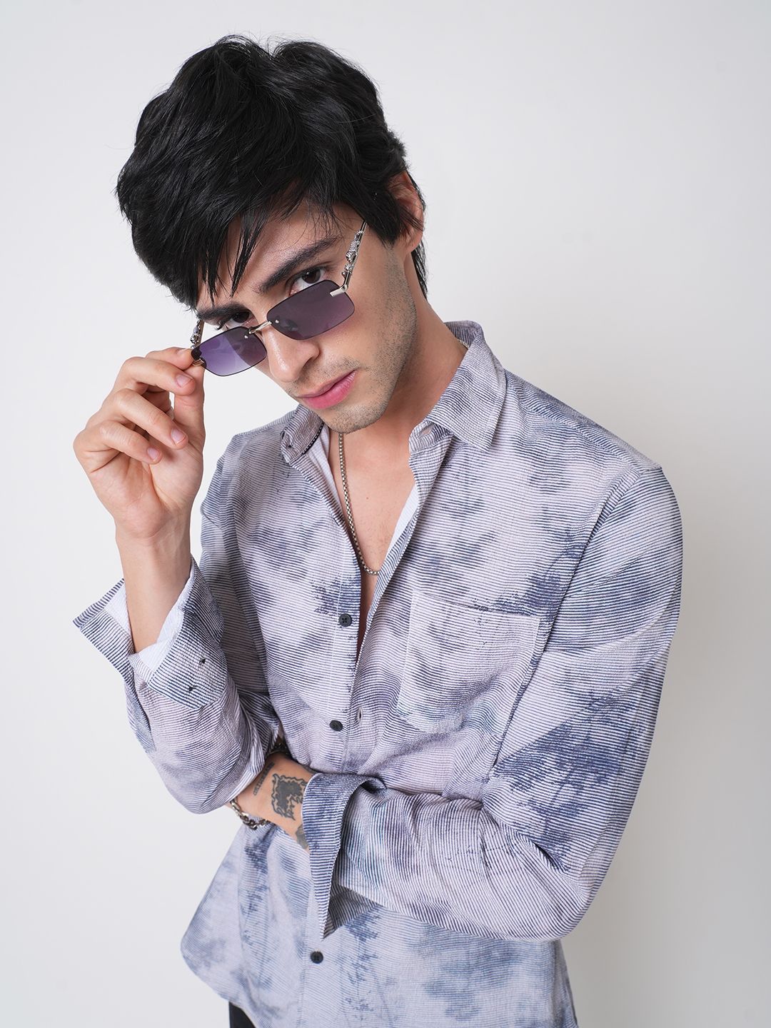 VASTRADO Men Classic Slim Fit Opaque Printed Casual Shirt