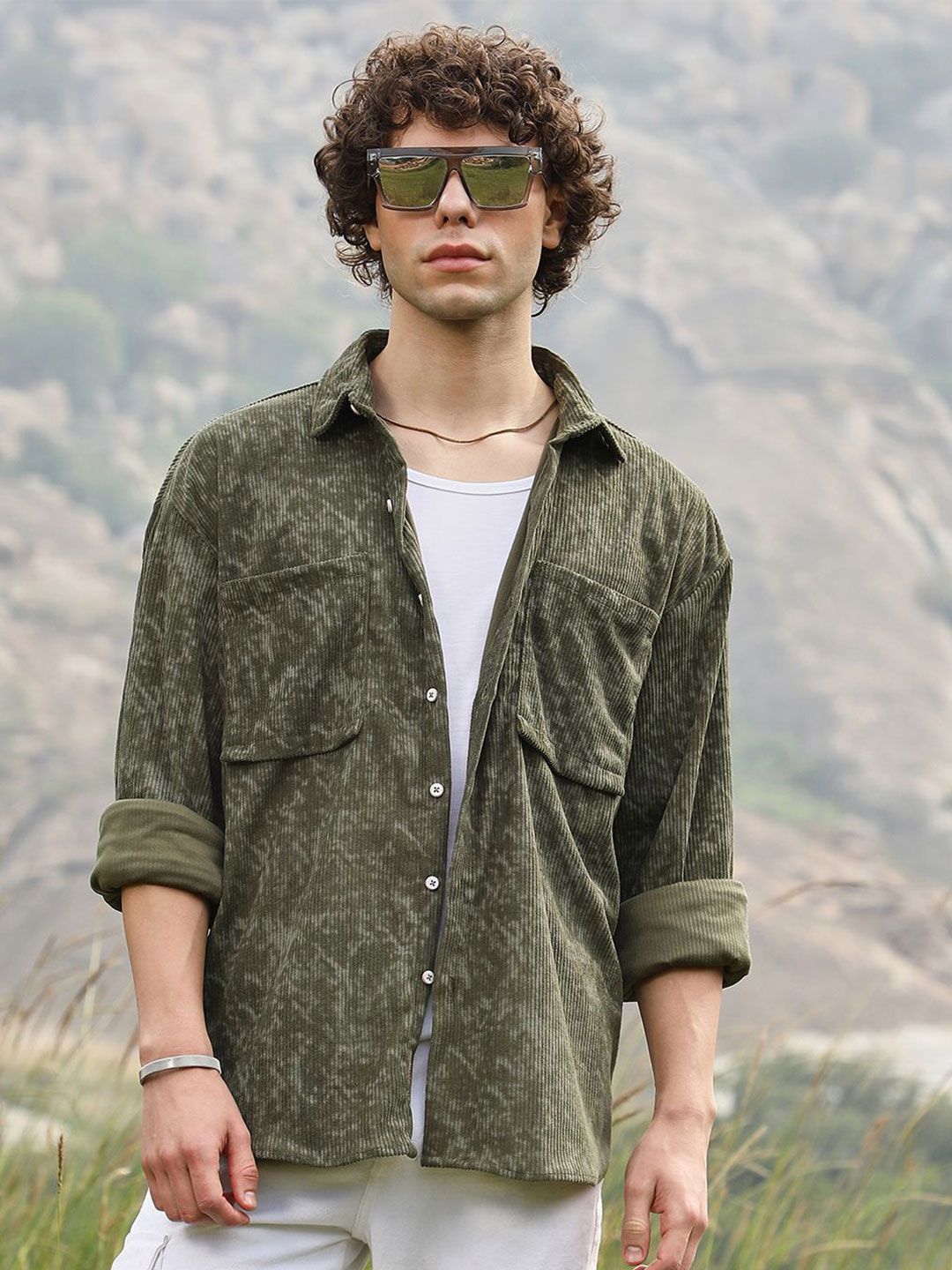 Campus Sutra Men Comfort Opaque Casual Shirt