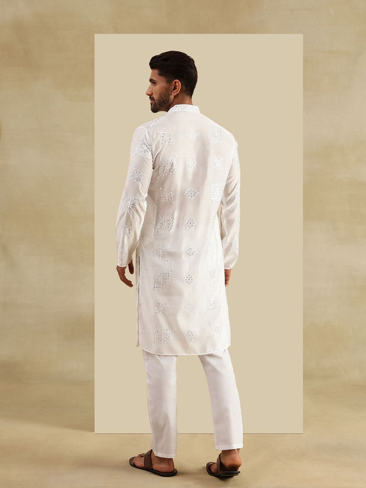 SOJANYA Floral Embroidered Mandarin Collar Mirror Work Cotton Silk Straight Kurta