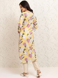 Vishudh Women Floral Printed Sequinned Kurta