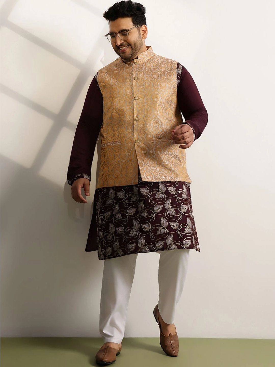 SOJANYA PLUS Woven Design Brocade Nehru Jackets