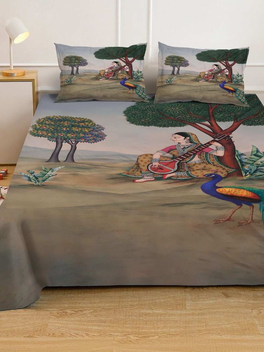 KLOTTHE Green & Brown Ethanic Motifs Printed Flat 300 TC King Bedsheet With 2 Pillow Cover
