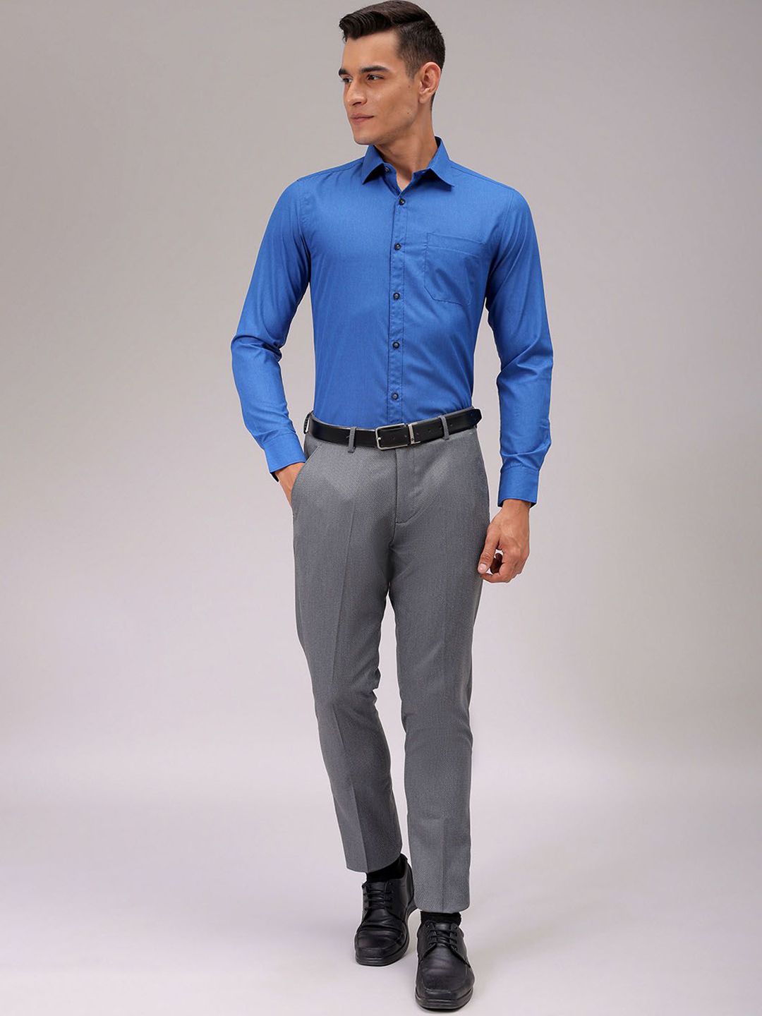 The Indian Garage Co. X Luxe Men Cutaway Collar Solid Slim Fit Formal Shirt