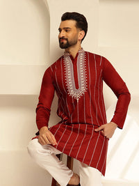 SOJANYA Geometric Embroidered Mandarin Collar Thread Work Cotton Silk Straight Kurta