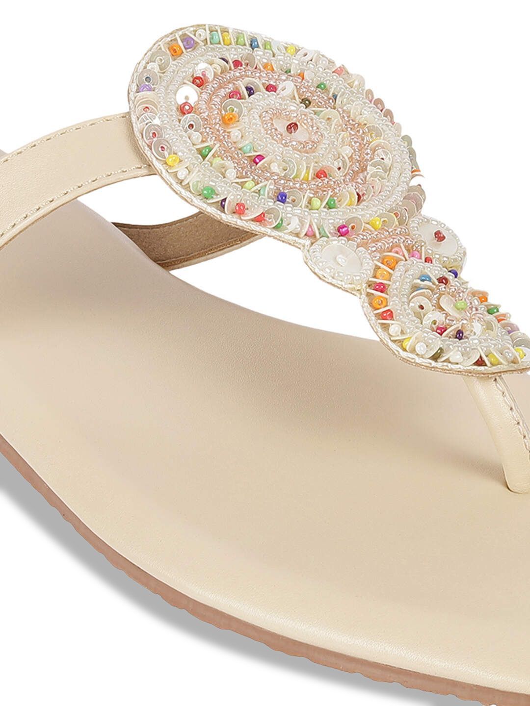 Metro Women Embelished Open Toe  Flats with Bows