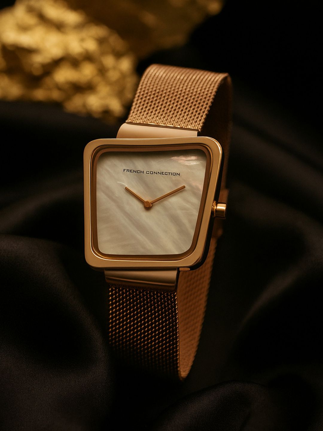 Sambungan Perancis Wanita Dail Square Dail & Gelang Gaya Tali Analog Watch Watch FCU6SRGM