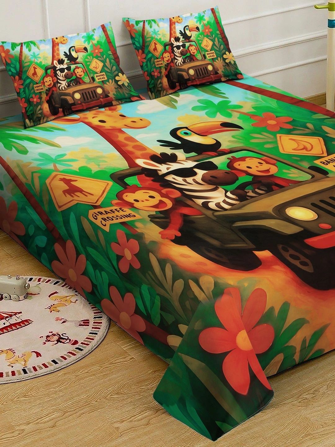KLOTTHE Green & Yellow 300 TC King Bedsheet with 2 Pillow Covers