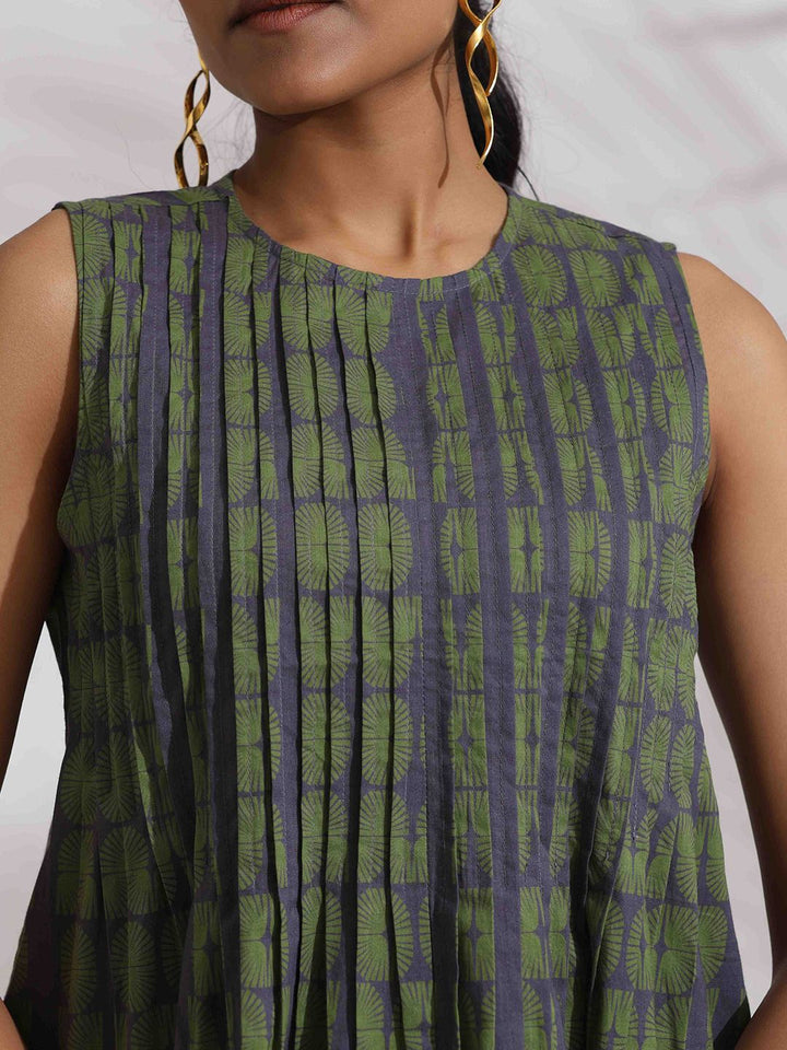 trueBrowns Geometric Printed Pure Cotton Top With Skirts