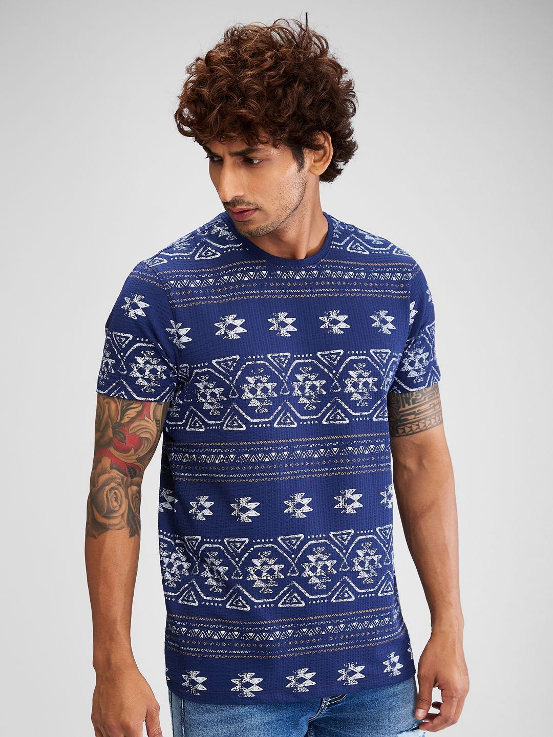 SPYKAR Tribal Printed Raw Edge Slim Fit T-shirt